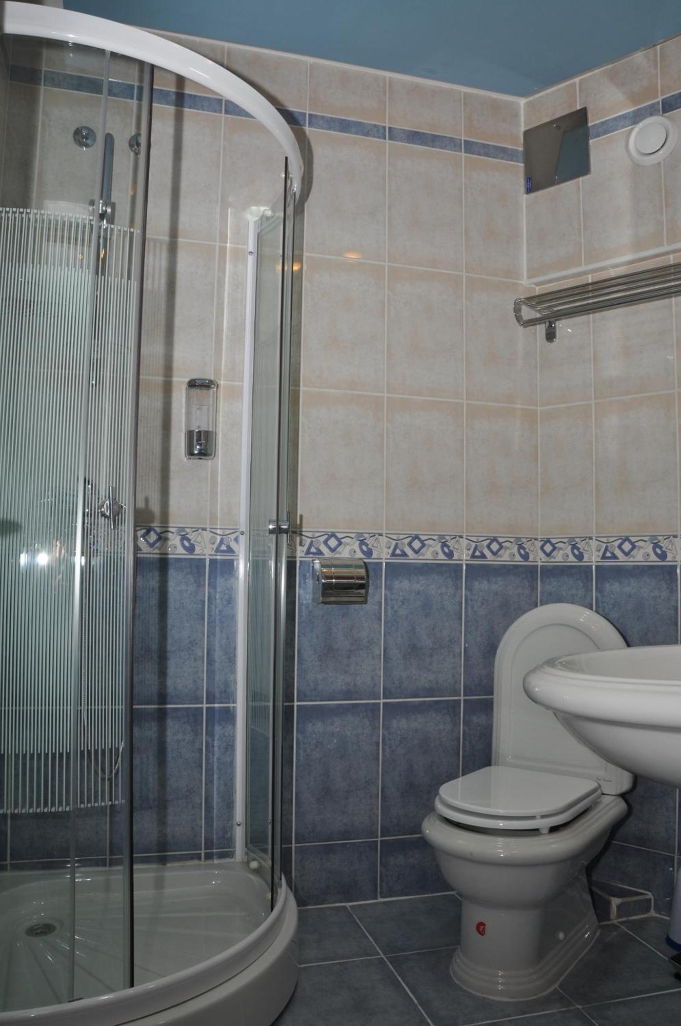 Hotel Botika Kraljevo Exteriör bild