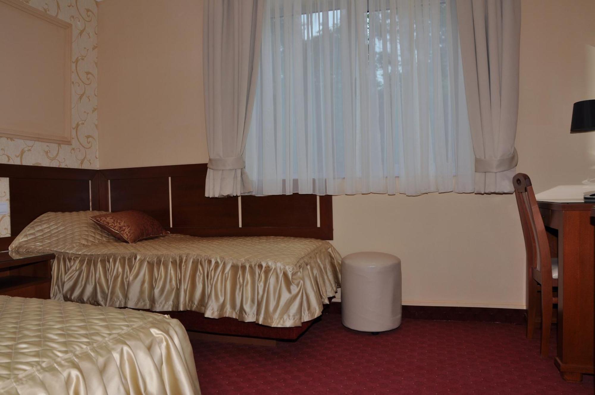 Hotel Botika Kraljevo Rum bild